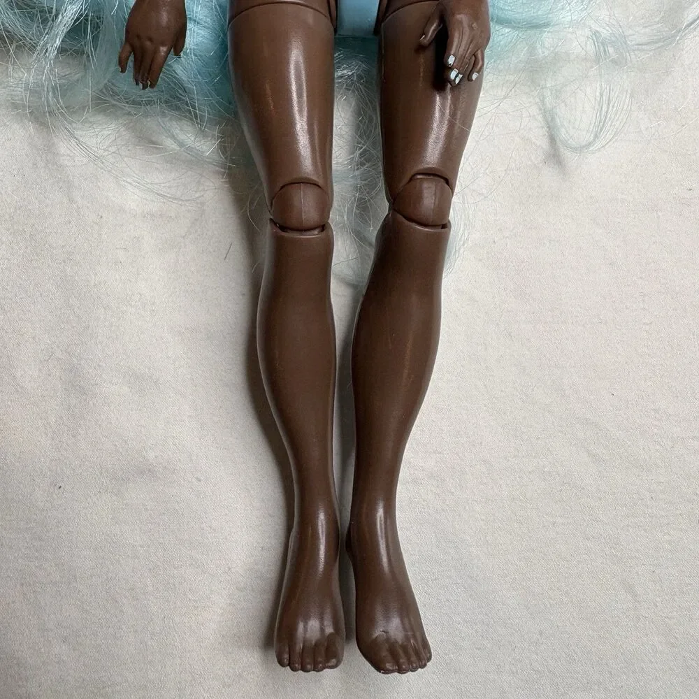 Rainbow High Slumber Party Robin Sterling Blue Hair Nude Doll Good Condition